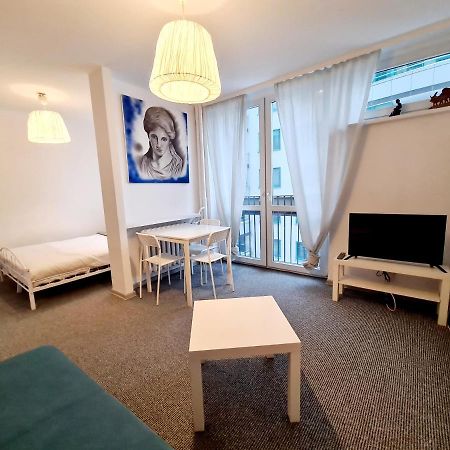 Topfloor Greeceflat A Cosy Flat In The City Center Varsóvia Exterior foto